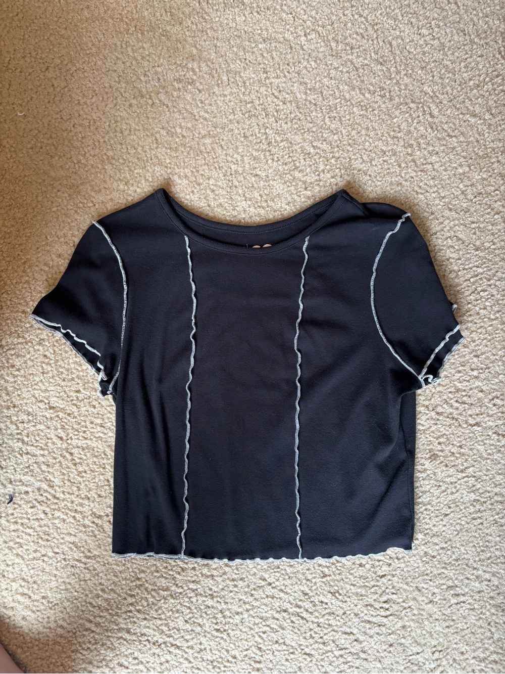 SO Black Short Sleeve Crop Top with White Contrast Seams
